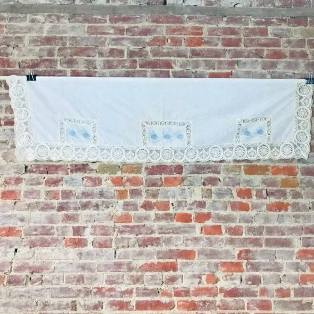 Vintage Country House Window Valance Embroidered